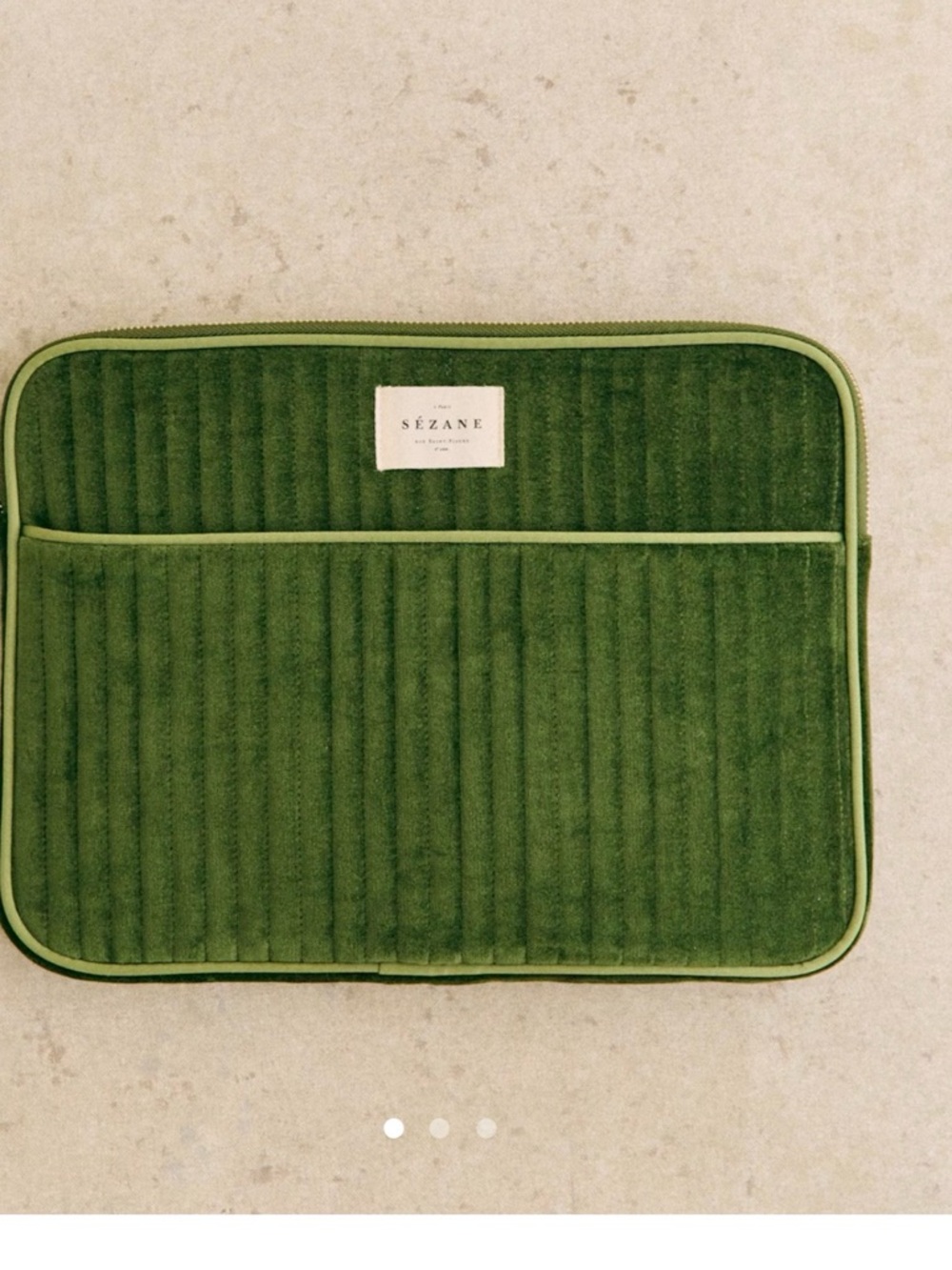 Sézane Laptop Sleeve in Olive Green